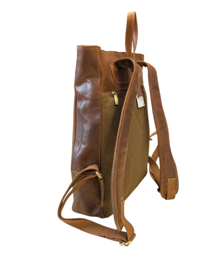 Unisex kožený batoh SENDI DESIGN Cognac barva