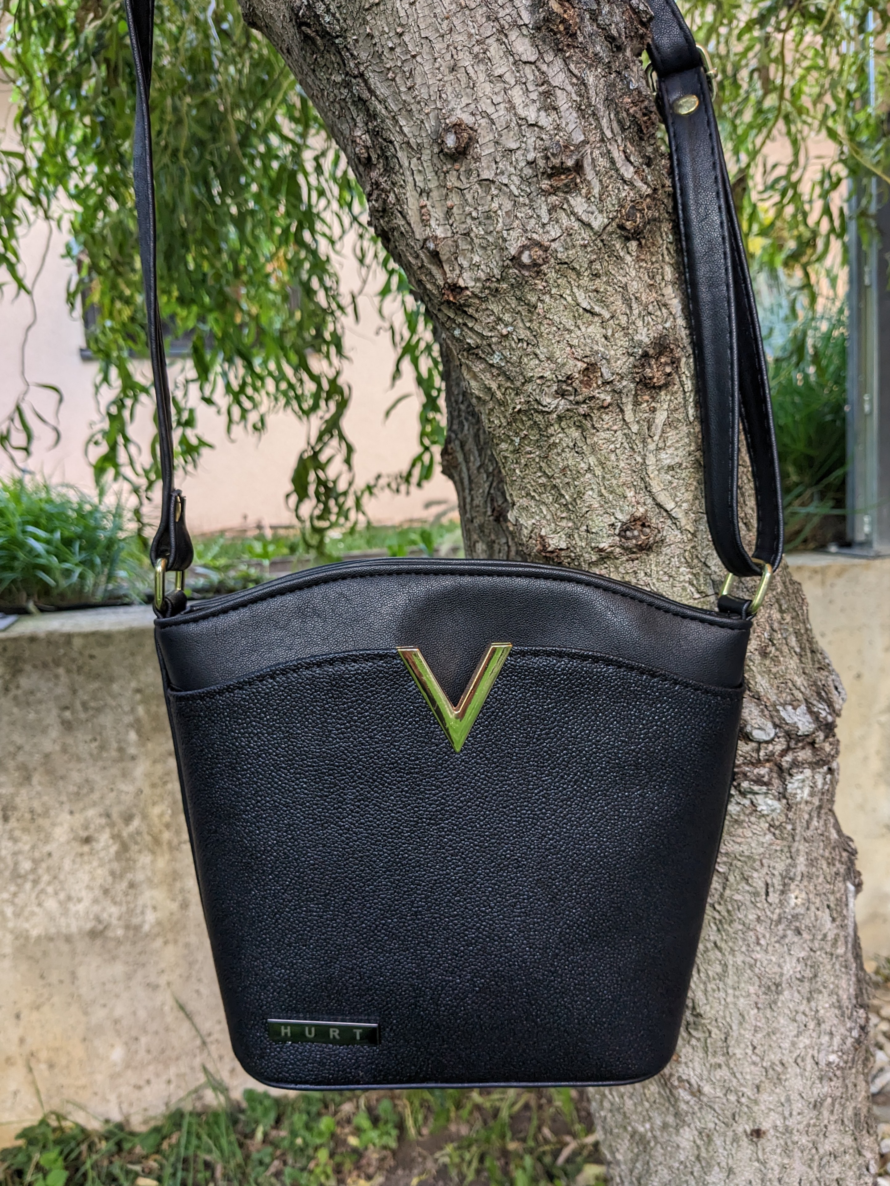 Crossbody kabelka - černá HURT H-636 černá