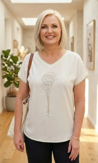 EMILIA-07-884-d.halenka-bílá